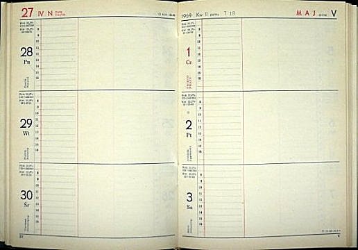 Notebook calendar without Sundays. Two pages split in six sections.